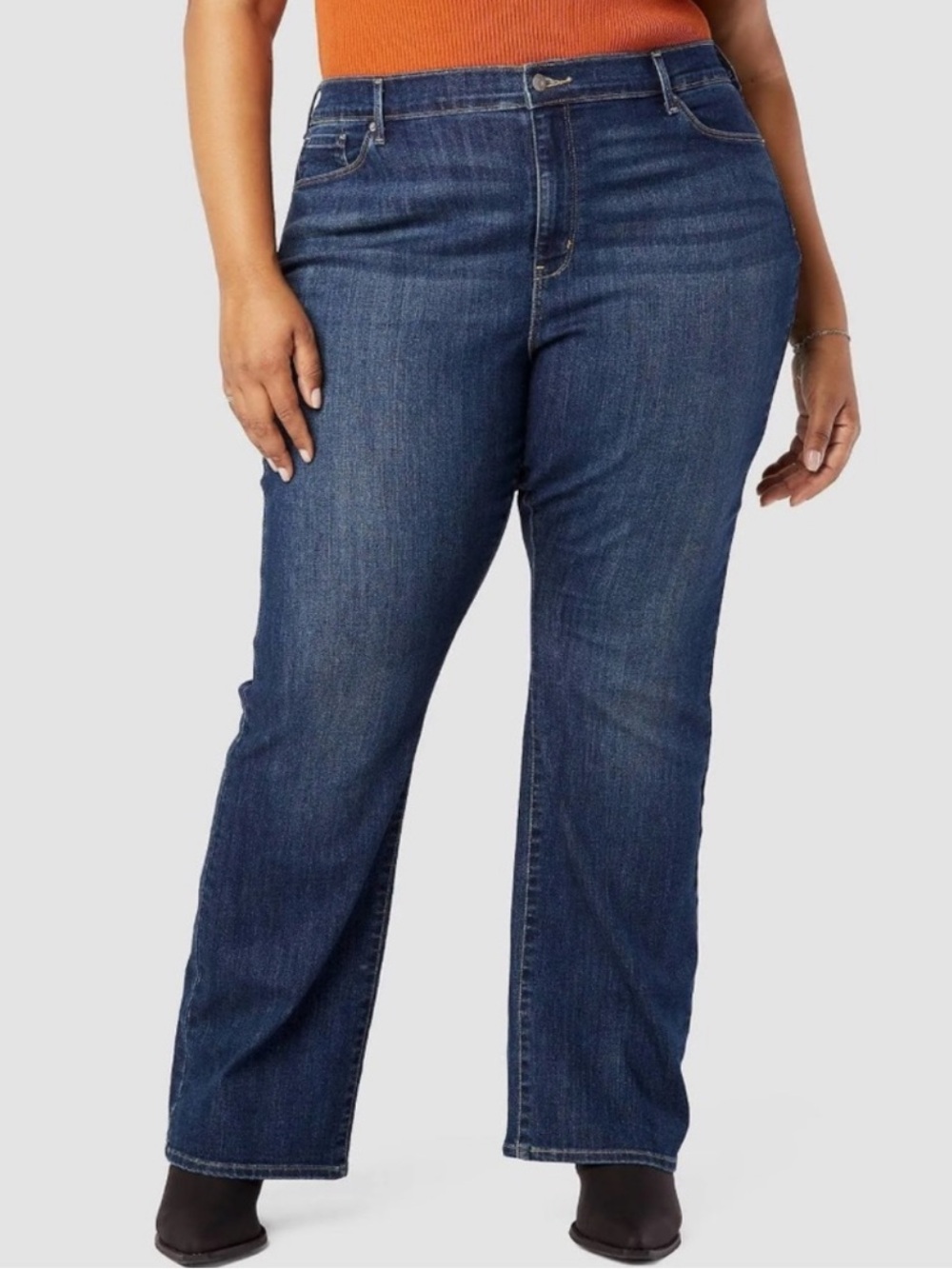 Signature by Levi Strauss Modern Bootcut Jeans